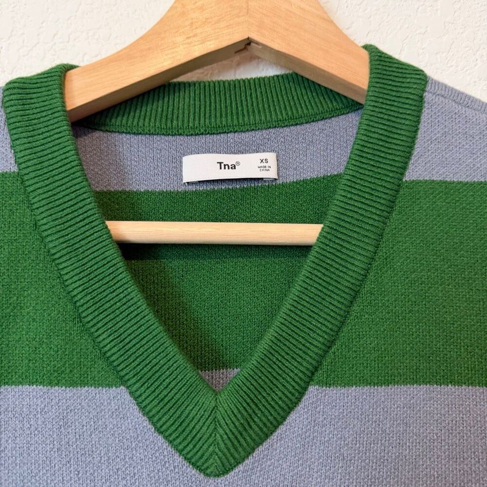 Aritzia TNA Granite Blue Green Moore Sleeveless Sweater Vest Women's Size XS - Picture 5 of 7